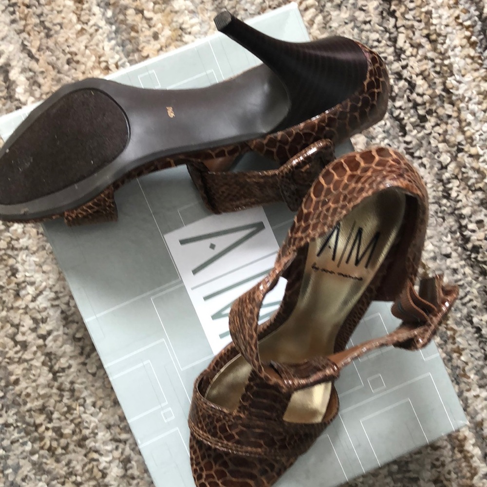 👠 Shoes - Picture 4 of 4
